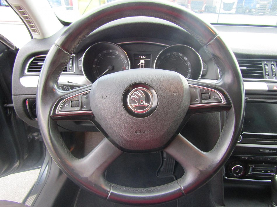 Škoda Superb II 1.6 TDi 