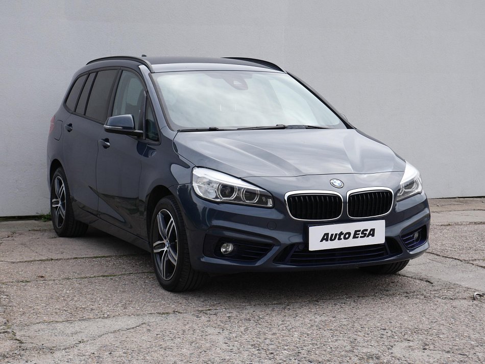 BMW Řada 2 2.0D  xD, 7míst