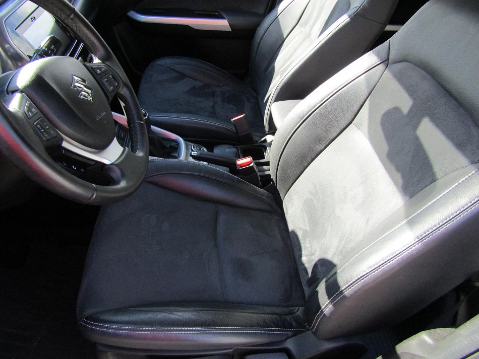 Suzuki Vitara 1.6 i  4x4