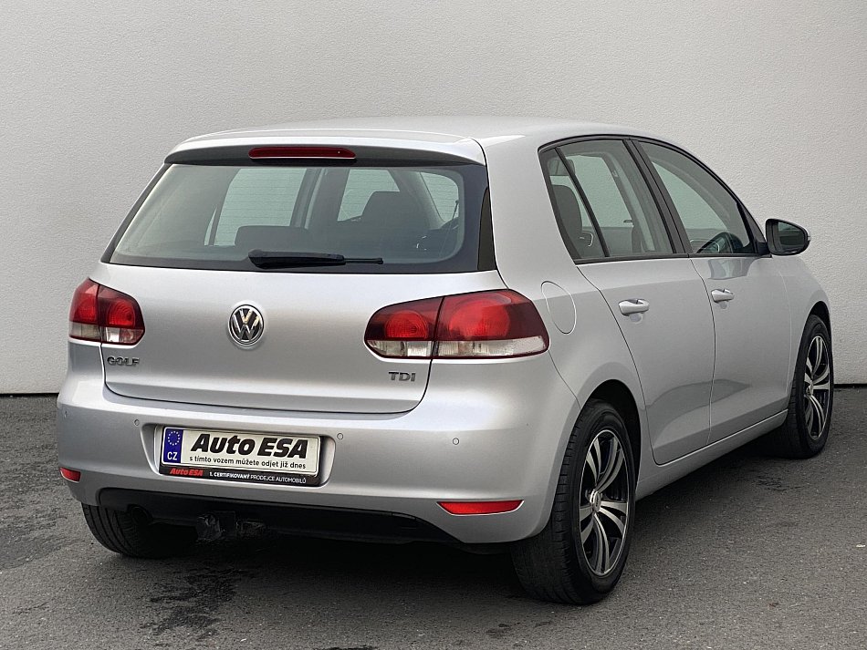 Volkswagen Golf 1.6TDi Highline