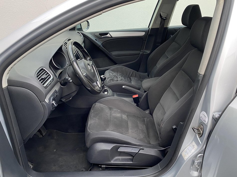 Volkswagen Golf 1.6TDi Highline