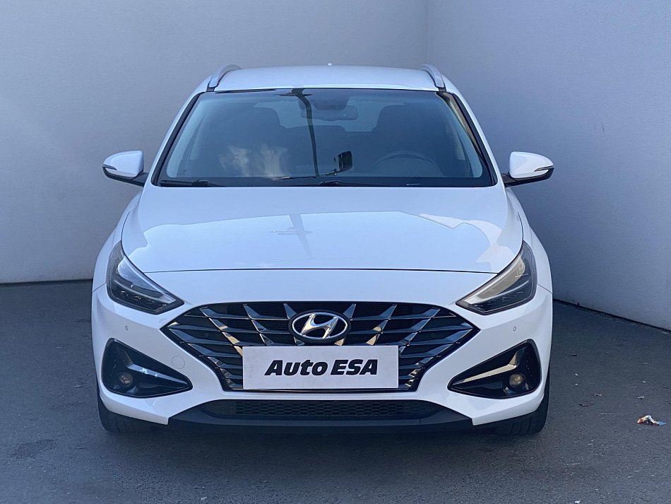 Hyundai I30 1.5 DPi Smart