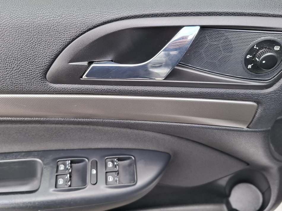 Škoda Octavia II 1.6 FSi Elegance