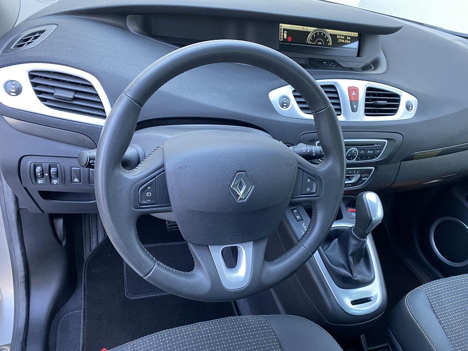 Renault Scénic 2.0dCi Dynamique
