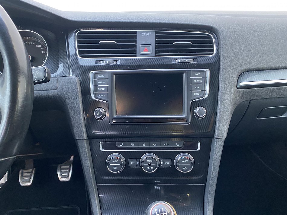 Volkswagen Golf 2.0 TSi GTi