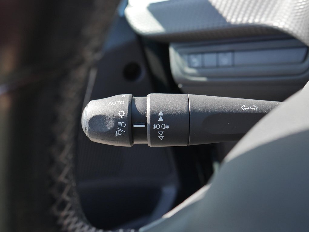 Peugeot 2008 1.2 PT Allure