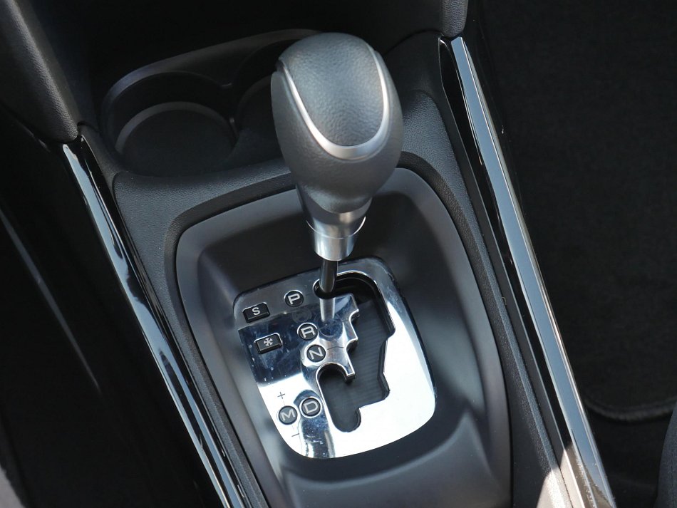 Peugeot 2008 1.2 PT Allure