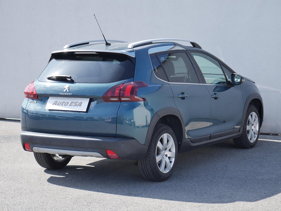 Peugeot 2008 1.2 PT Allure