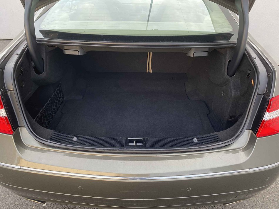 Mercedes-Benz Třída E 3.0 CDi Elegance E350