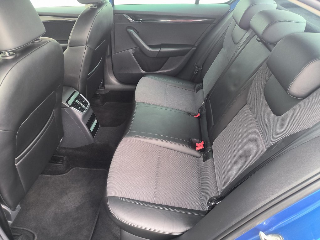 Škoda Octavia III 2.0TDi Style