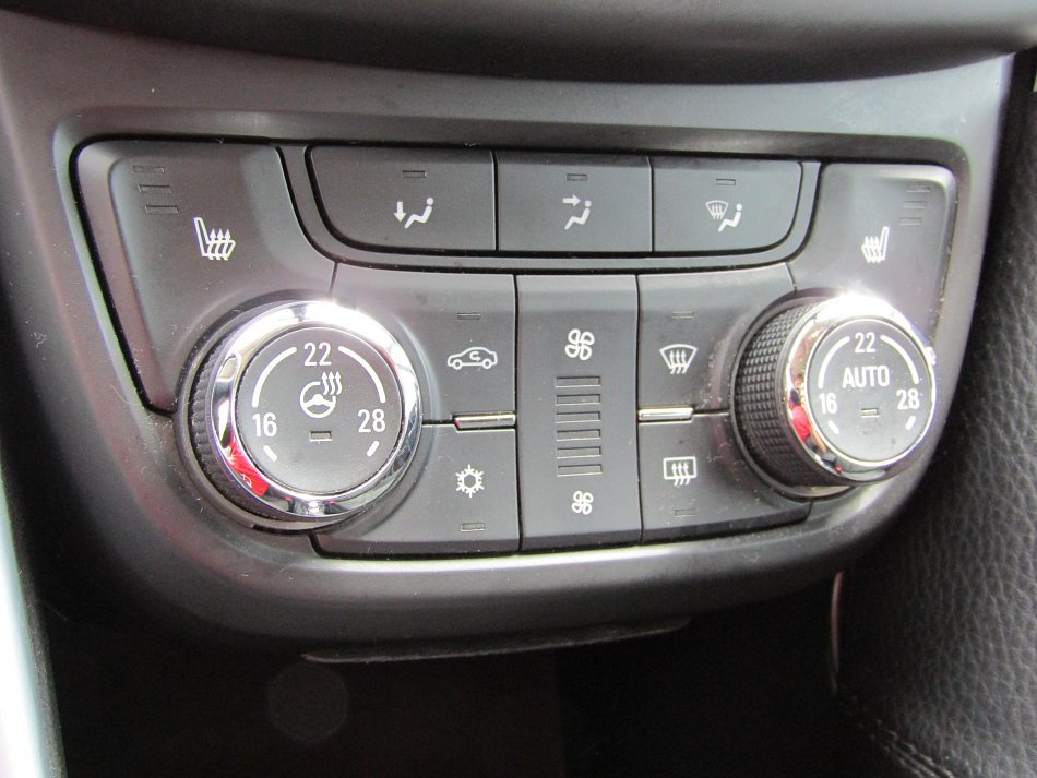 Opel Zafira 2.0CDTi 