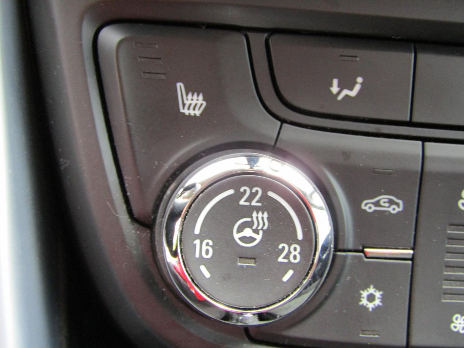 Opel Zafira 2.0CDTi 