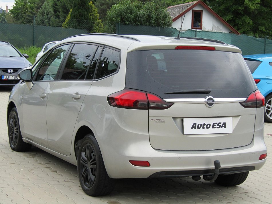 Opel Zafira 2.0CDTi 
