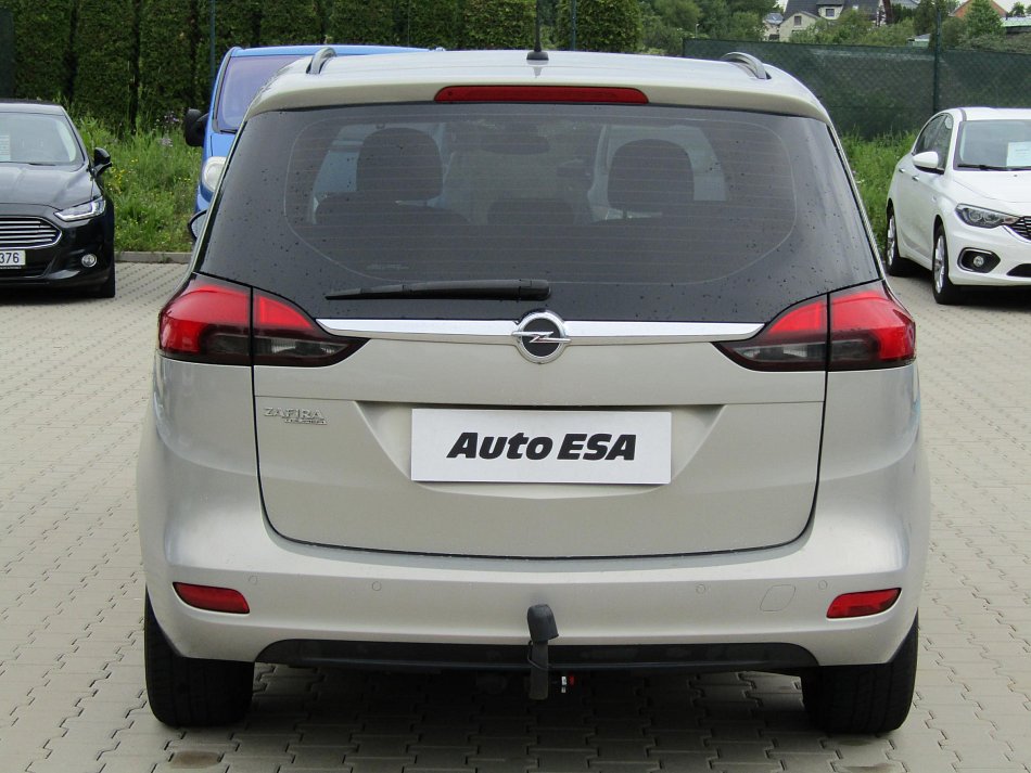 Opel Zafira 2.0CDTi 