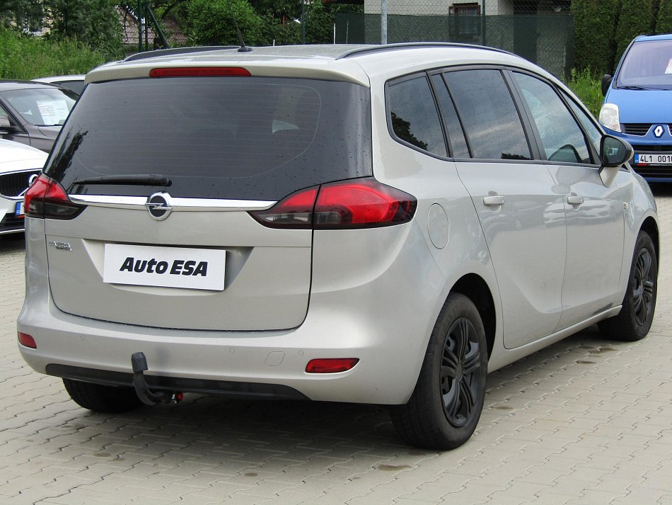 Opel Zafira 2.0CDTi 