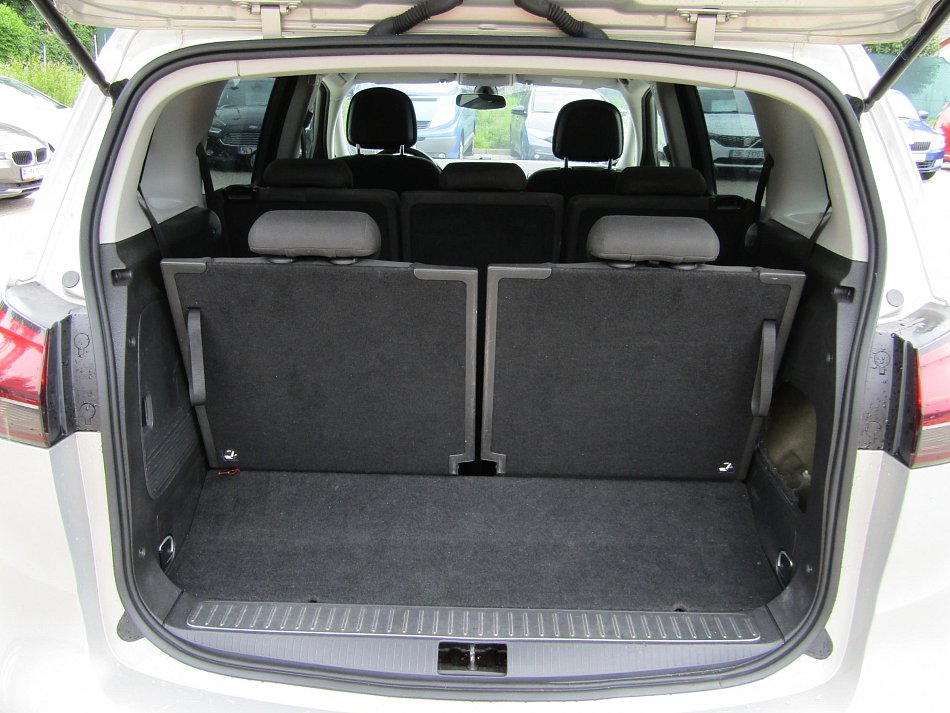 Opel Zafira 2.0CDTi 