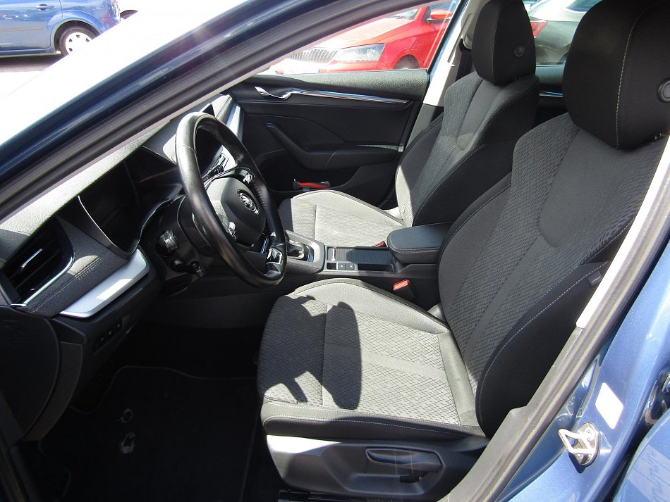 Škoda Octavia IV 1.5 TSi Style