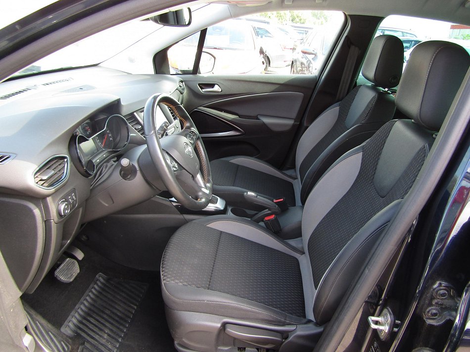 Opel Crossland X 1.2T Innovation