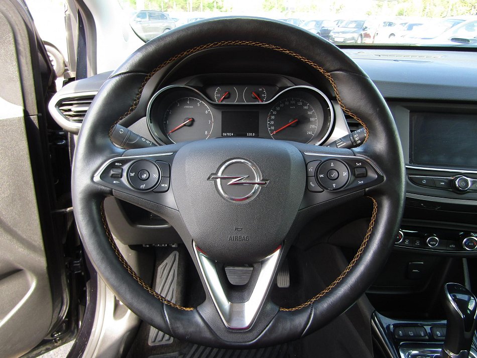 Opel Crossland X 1.2T Innovation