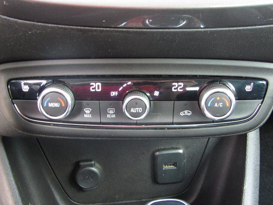 Opel Crossland X 1.2T Innovation