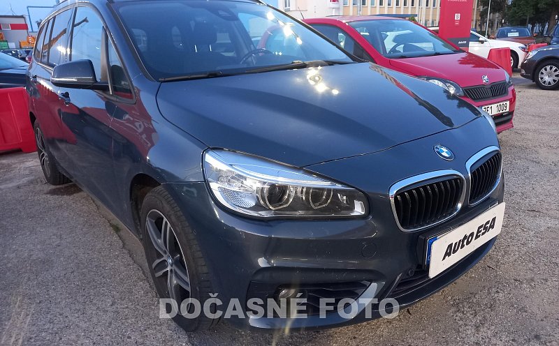BMW Řada 2 2.0D  xD, 7míst