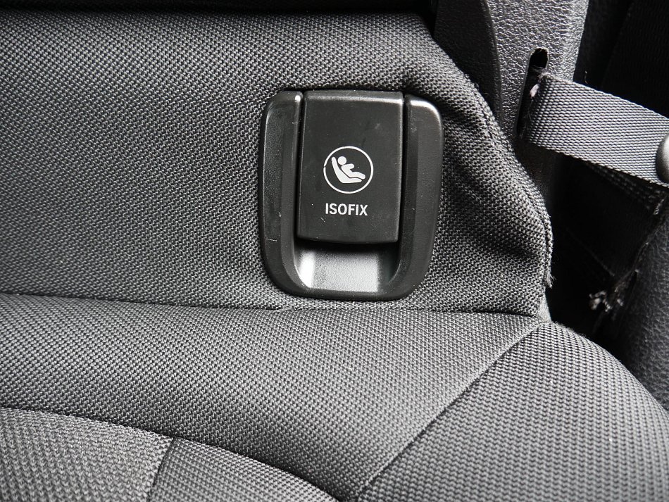 BMW Řada 2 2.0D  xD, 7míst