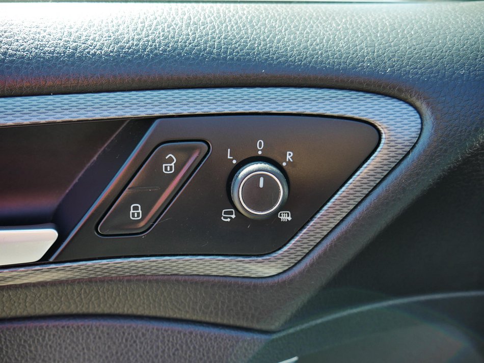 Volkswagen Golf 1.4 TSi 