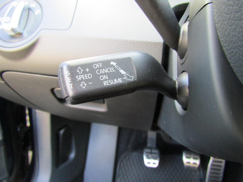 Volkswagen Passat 2.0 TDi 