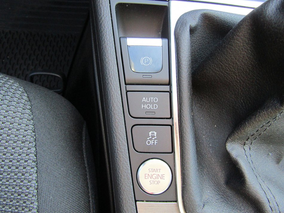 Volkswagen Passat 2.0 TDi 