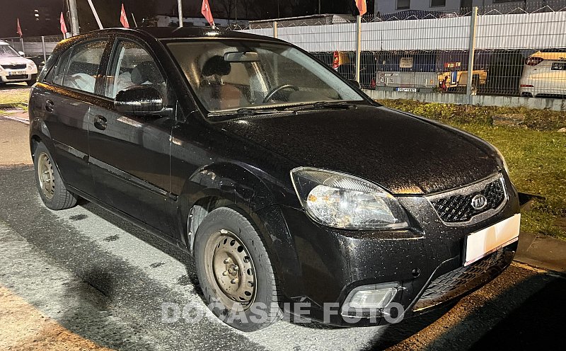 Kia Rio 1.4i 