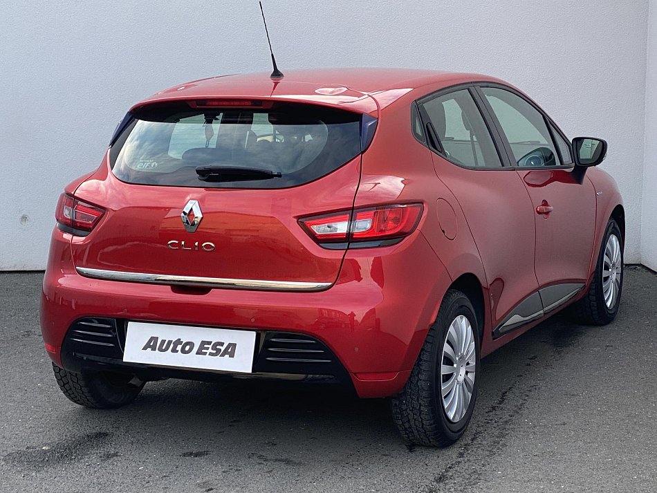 Renault Clio 1.2i Limited