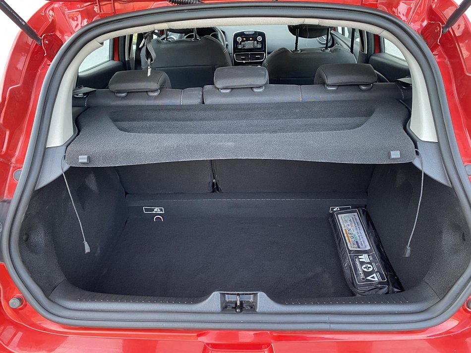 Renault Clio 1.2i Limited