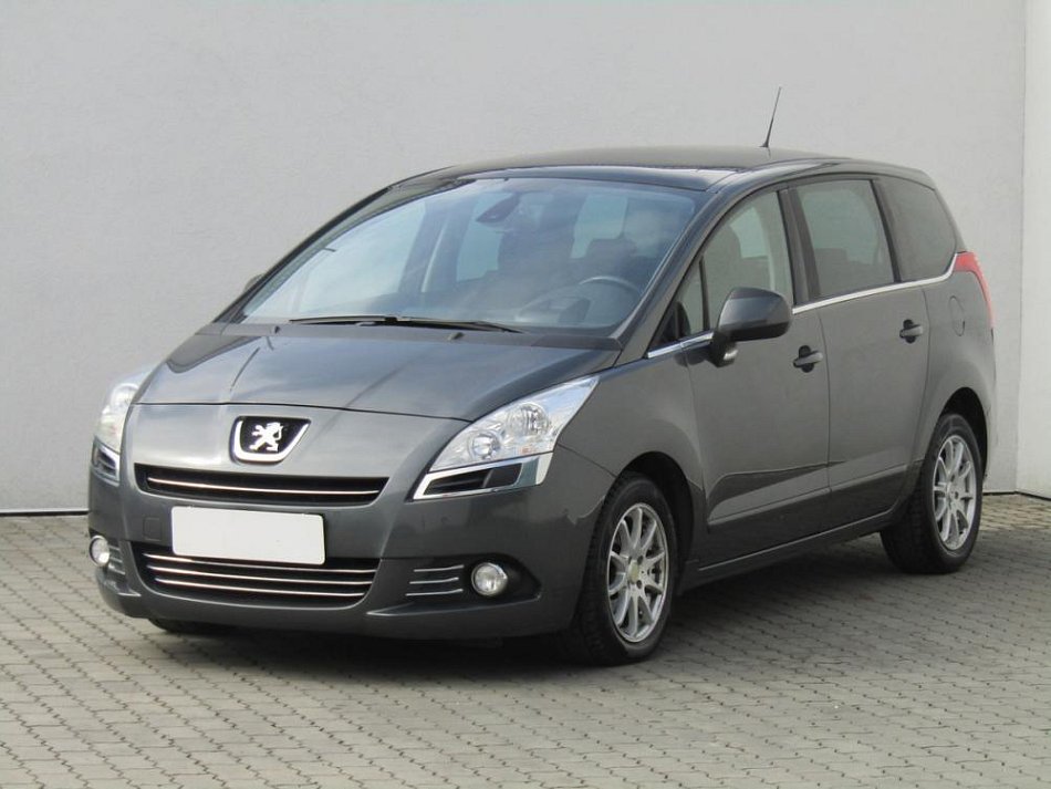 Peugeot 5008 1.6 VTi 