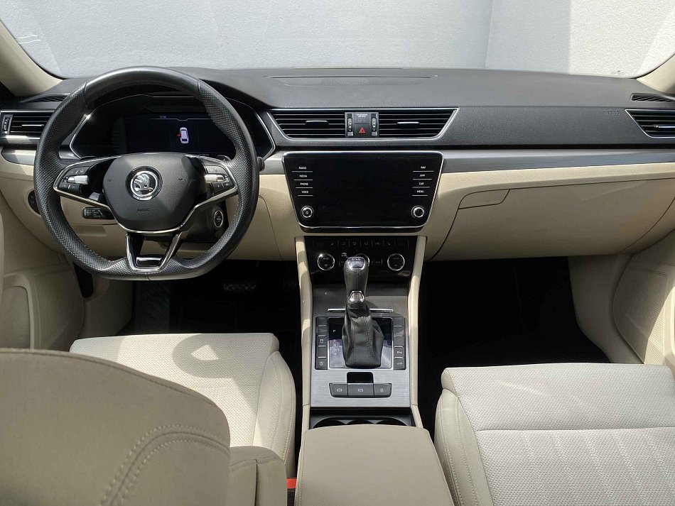 Škoda Superb III 2.0 TSi Style