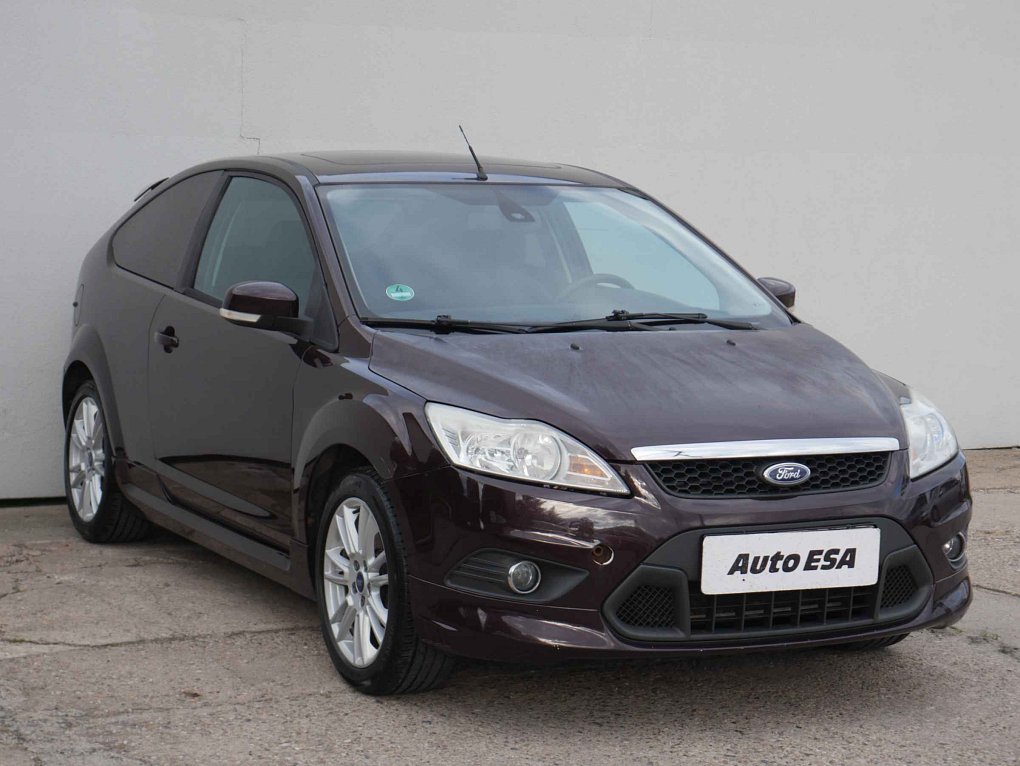 Ford Focus 2.0i 