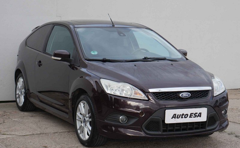 Ford Focus 2.0i 