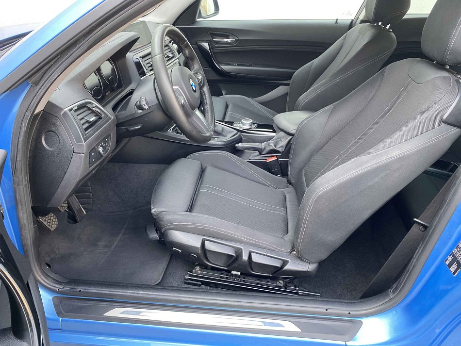 BMW Řada 2 2.0 D  218d
