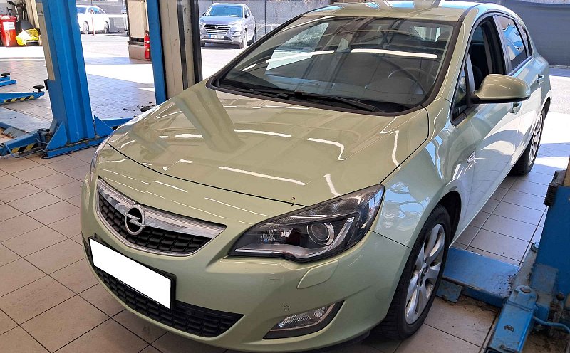 Opel Astra 1.6i 