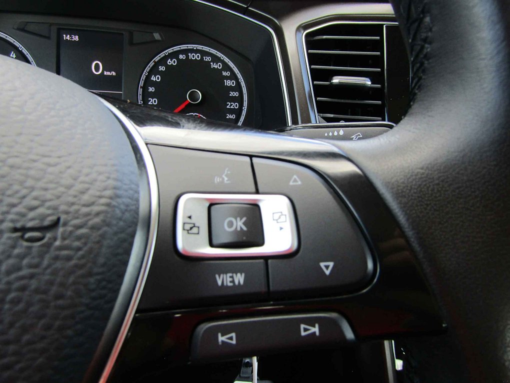 Volkswagen T-Roc 2.0TDi  4x4