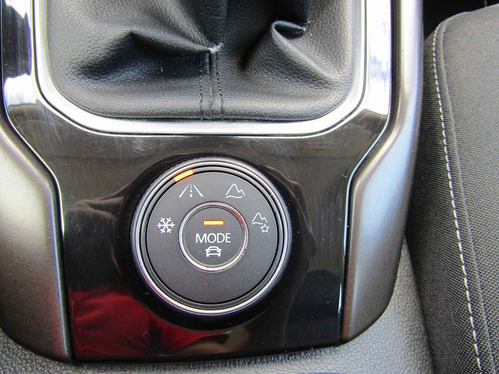 Volkswagen T-Roc 2.0TDi  4x4