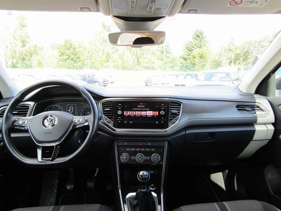 Volkswagen T-Roc 2.0TDi  4x4