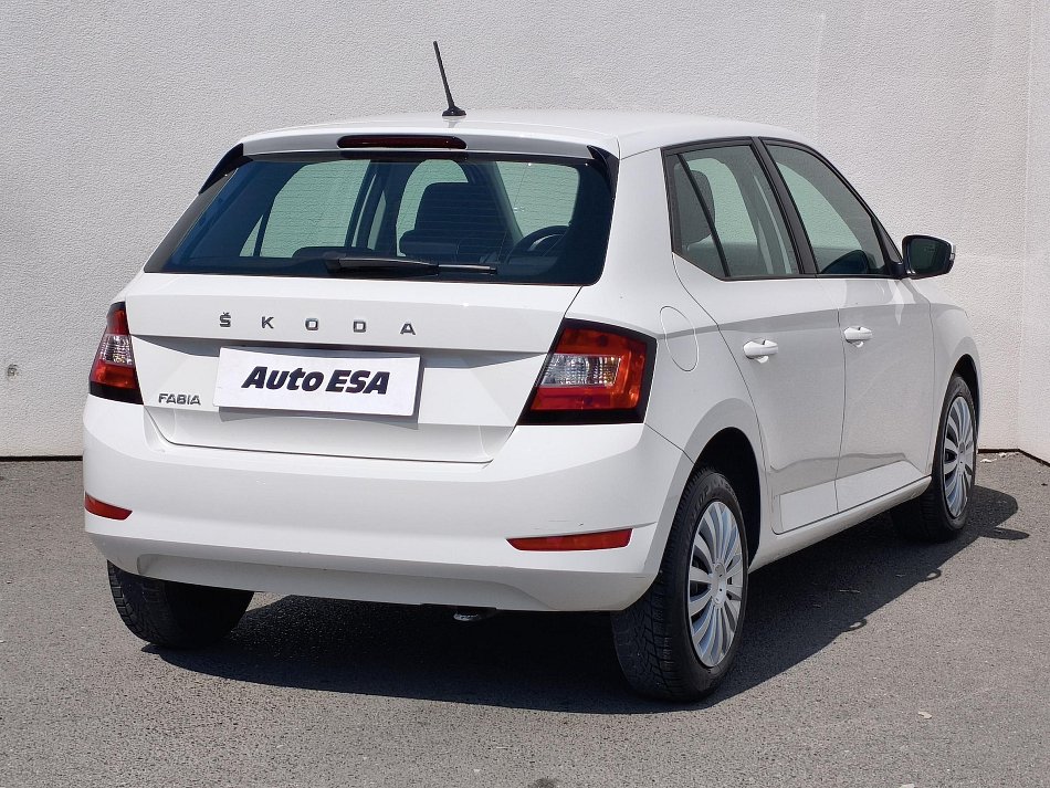 Škoda Fabia III 1.0 TSi Ambition