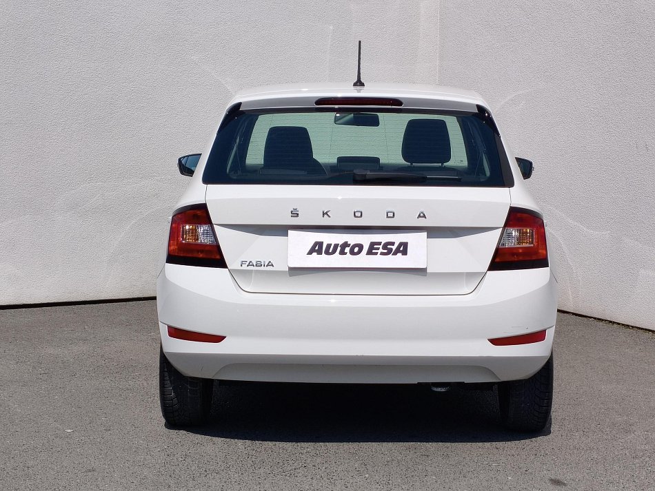 Škoda Fabia III 1.0 TSi Ambition