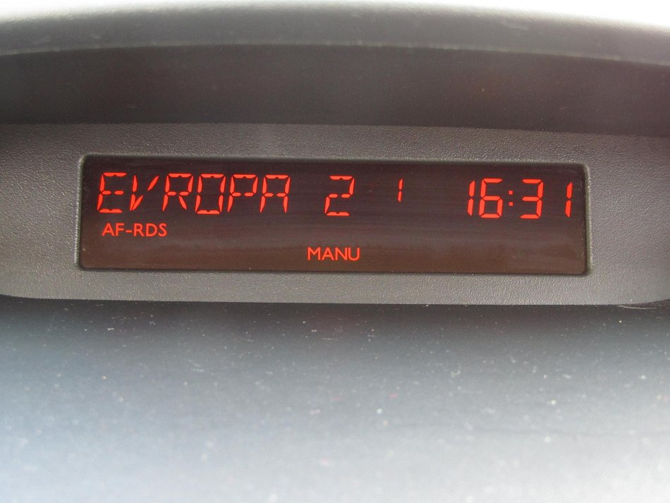 Renault Clio 1.2i 