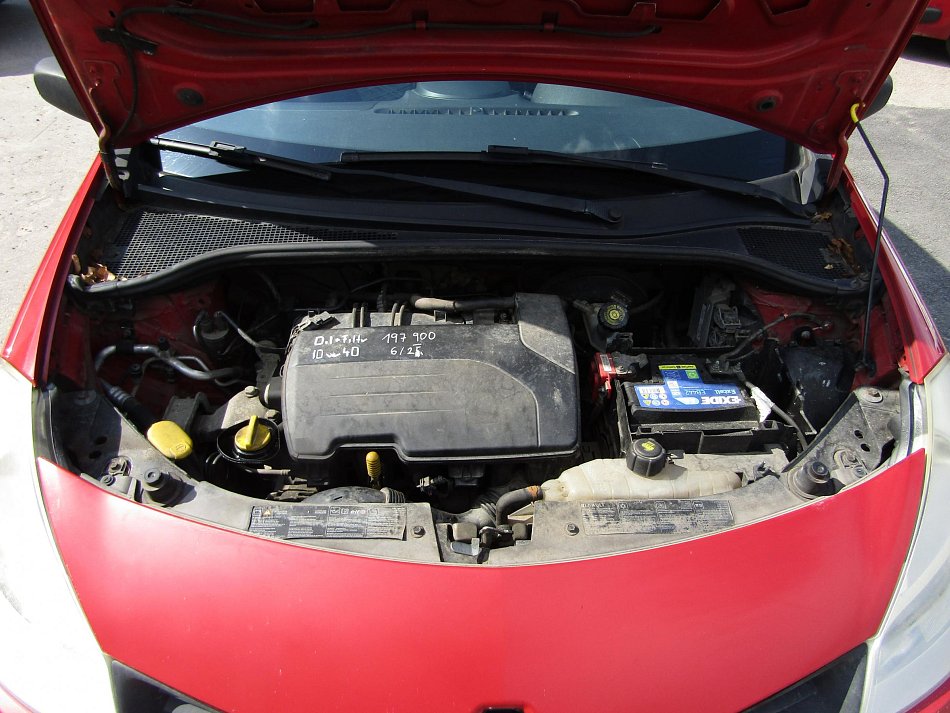 Renault Clio 1.2i 