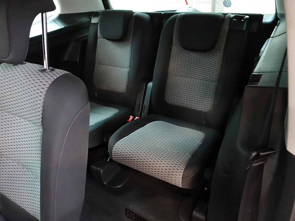 Volkswagen Sharan 2.0TDi 