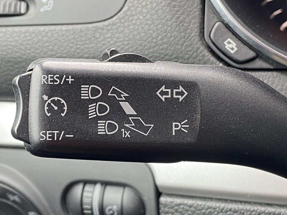 Volkswagen Golf 2.0 TDi Highline 4Motion