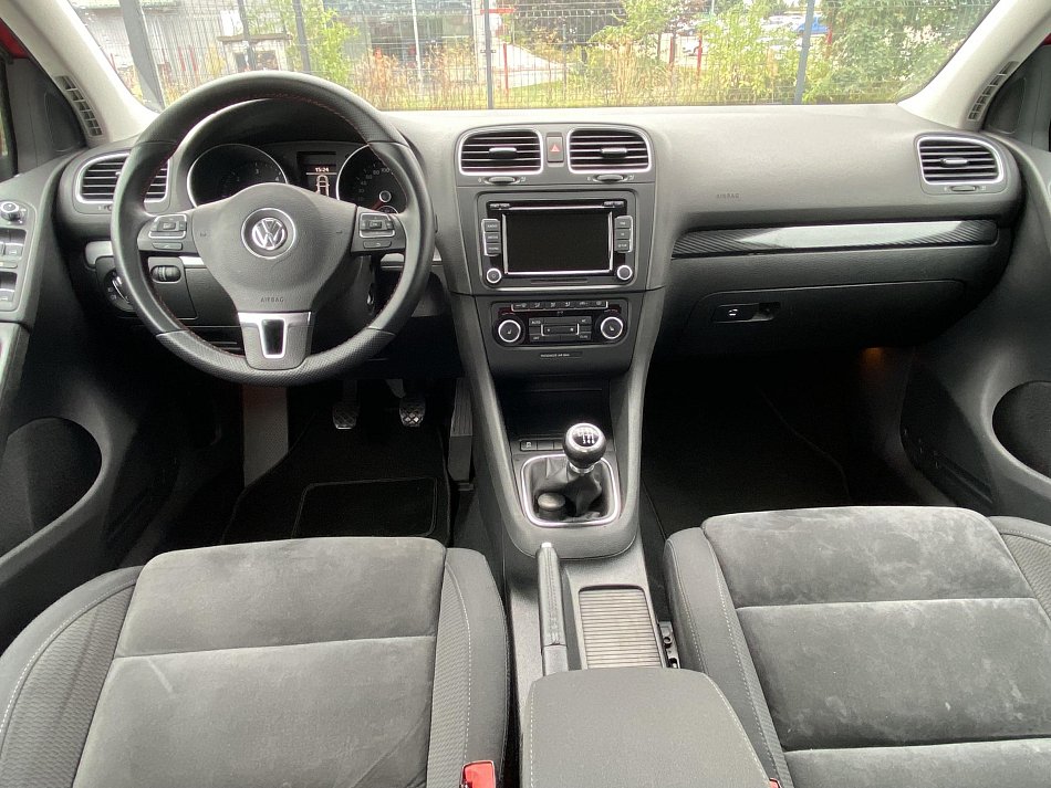 Volkswagen Golf 2.0 TDi Highline 4Motion