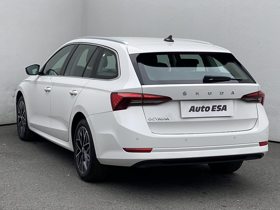 Škoda Octavia IV 1.5 TSi Style