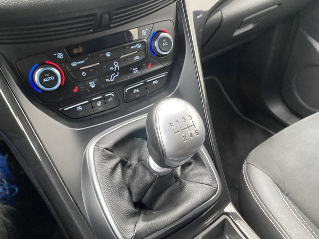 Ford Kuga 1.5 EB ST-Line